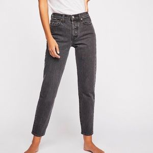 Levi’s Wedgie Icon Jeans